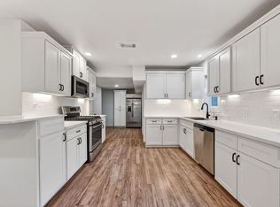 4520 Sharon St, Houston, TX 77020