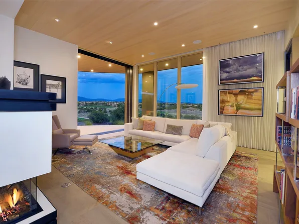 30 Calle Mi Gusto, Santa Fe, NM 87506
