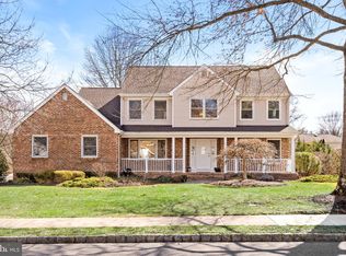 7 Ashwood Ct, Lawrence Township, NJ 08648