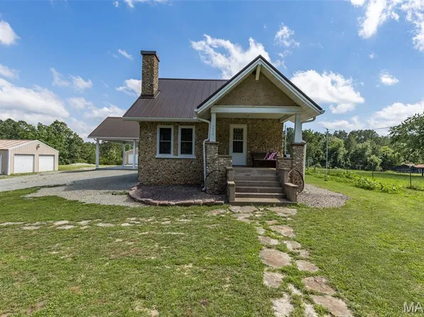1515 Madison St #404, Fredericktown, MO 63645