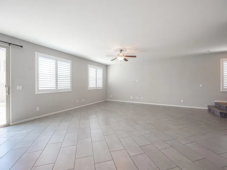6198 Hays Cove Ct — Photo 10