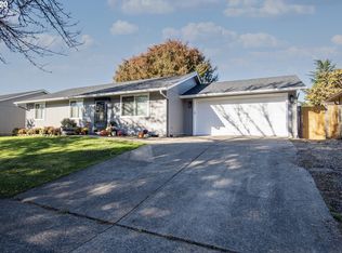 3536 Douglas Dr, Springfield, OR 97478