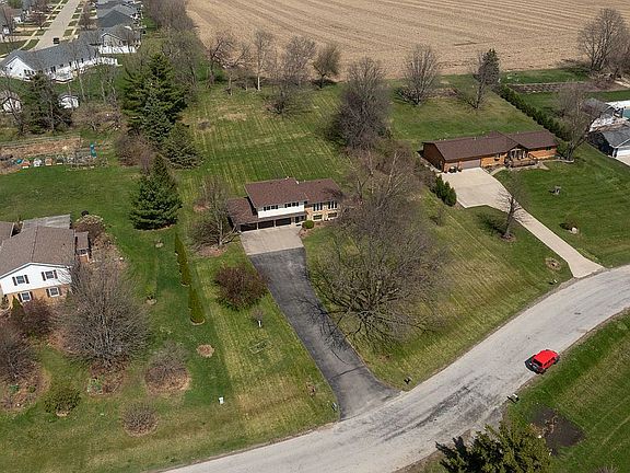 3rd image of 6410 Hillcrest Rd