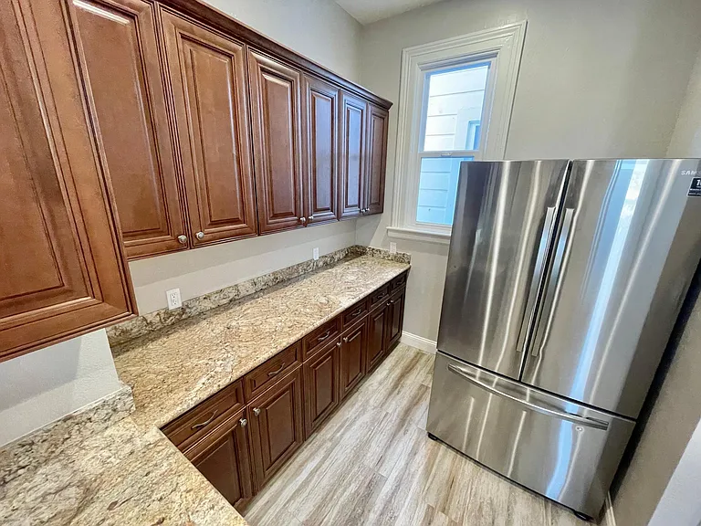 2554 Bryant St #2554 — Photo 38