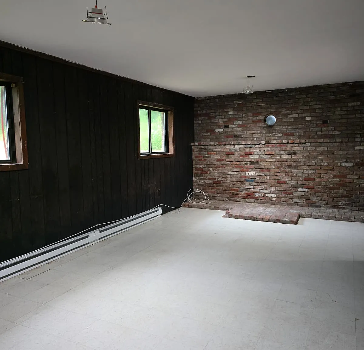 3 bed, $2,000 — Photo 2