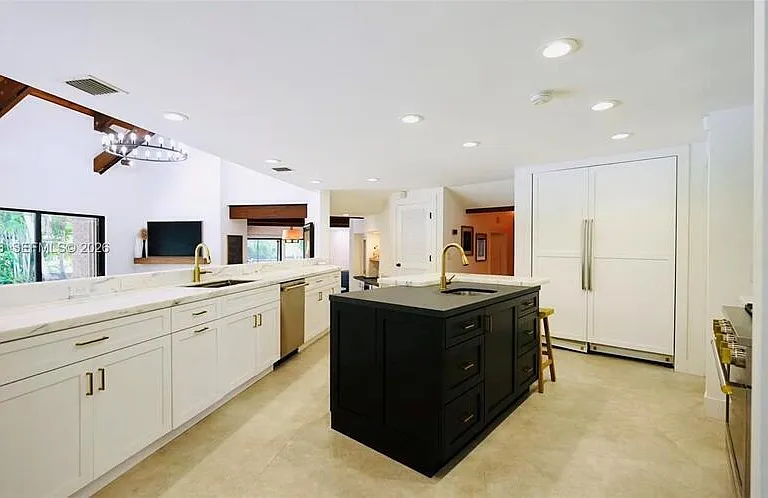 8925 SW 102nd Ter — Photo 12