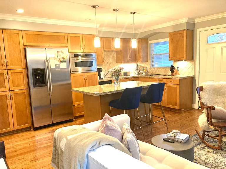 1447 Heights Blvd #220 — Photo 6