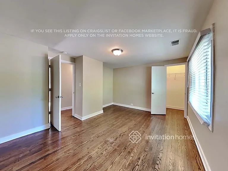 8640 Springfield Ave — Photo 15