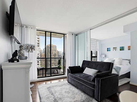 2nd image of 1295 Richards St #1703