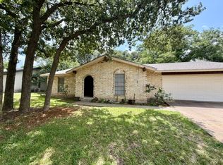 1212 Mockingbird St, Stephenville, TX 76401