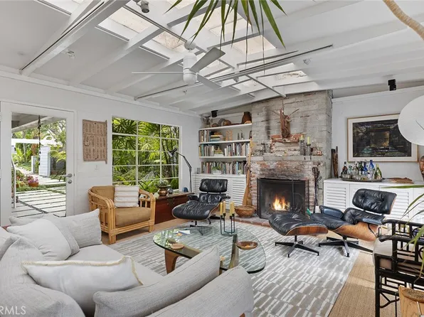 1445 Santa Cruz St, Laguna Beach, CA 92651