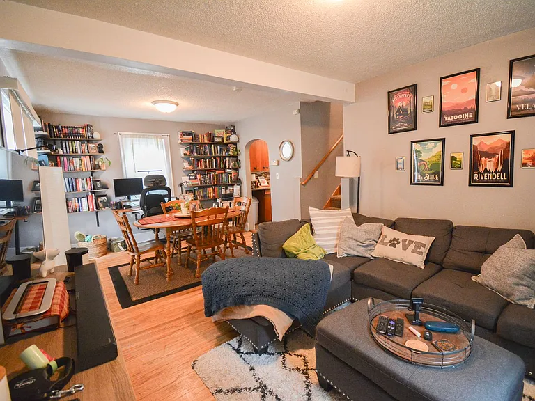 415 10th St NW — Photo 3