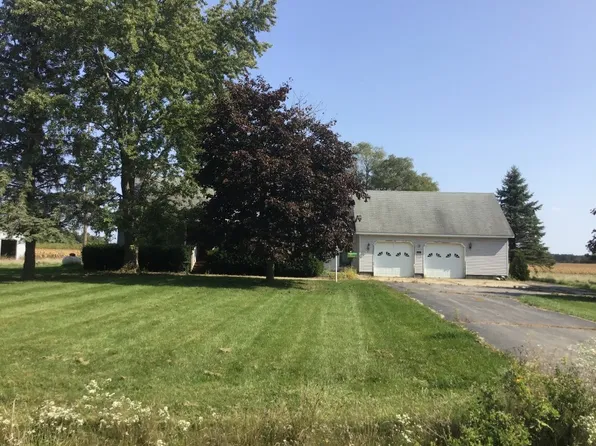 6516 Willits Rd, Otter Lake, MI 48464