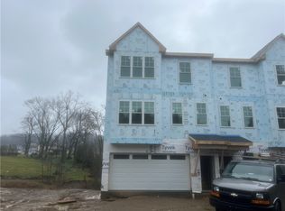 109 Locust Ridge Dr, Pittsburgh, PA 15209