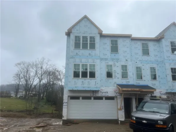 109 Locust Ridge Dr, Pittsburgh, PA 15209