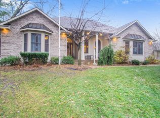 18073 Hidden Trail Dr, Spring Lake, MI 49456