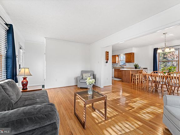 4th image of 11624 Deadwood Dr