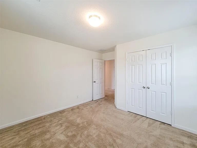 14108 Wedgewood Lakes Ct — Photo 19