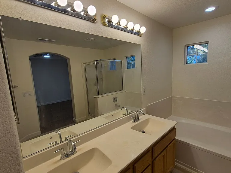 5317 Buckwood Way — Photo 41