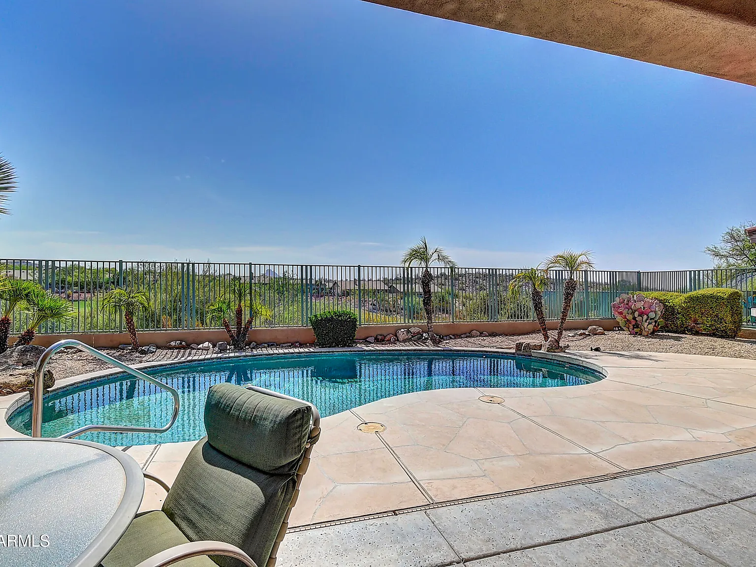 3 bed, 3.0 bath, 1978 sqft, $5,000 — Photo 2