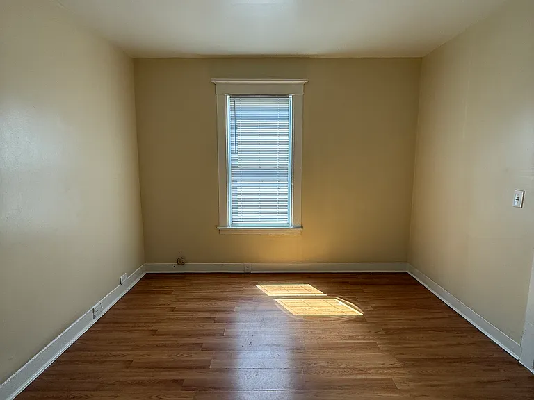534 Whalley Ave #1 — Photo 8