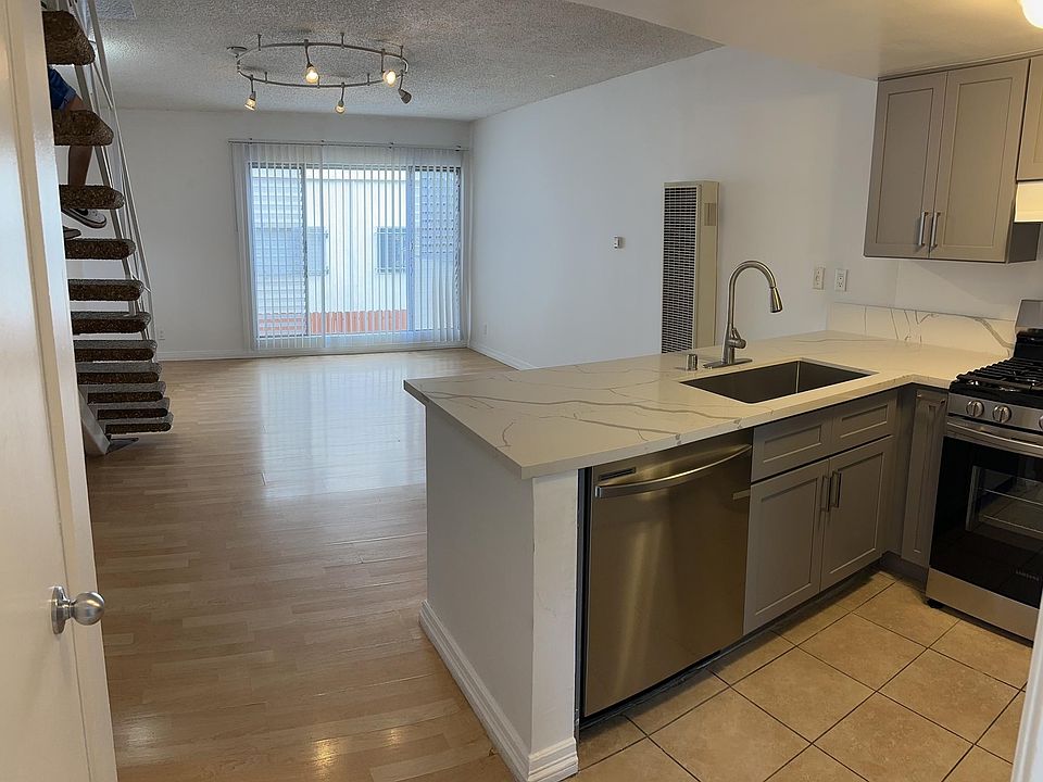 1st image of 1227 Euclid St #10