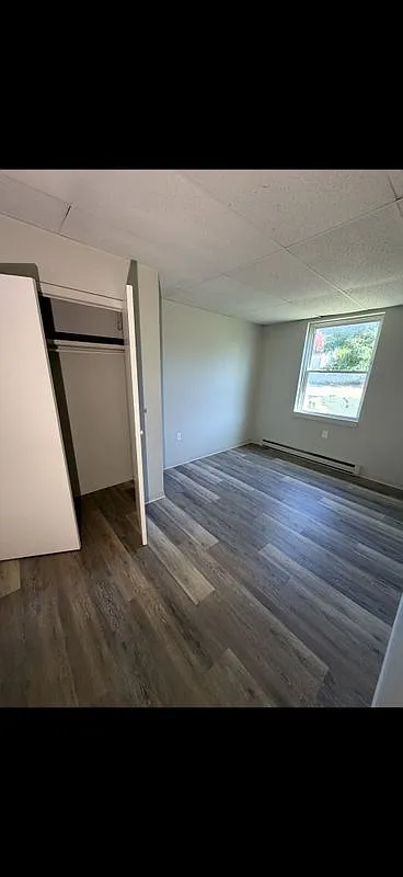 2 bed, 1.0 bath, 850 sqft, $925 — Photo 3