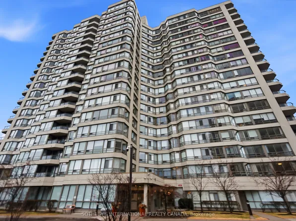 75 King St E #1202, Mississauga, ON L5A 4G5