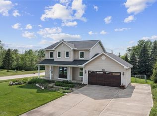 1960 George Dr, Brunswick, OH