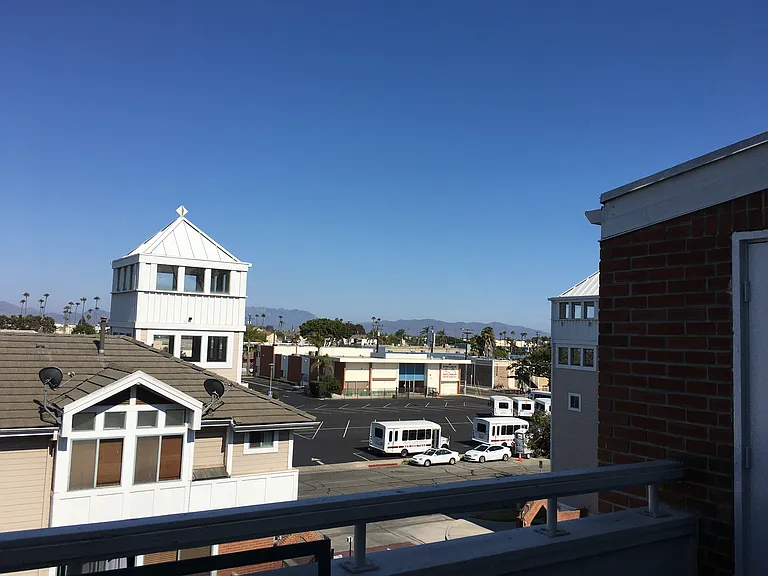 865 S B St #B3 — Photo 2