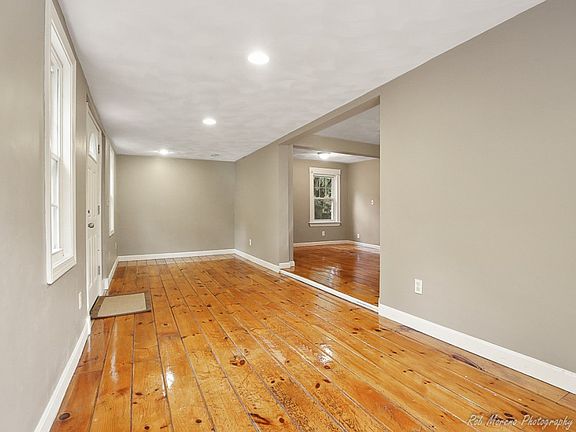 3rd image of 41 Kernwood Ave