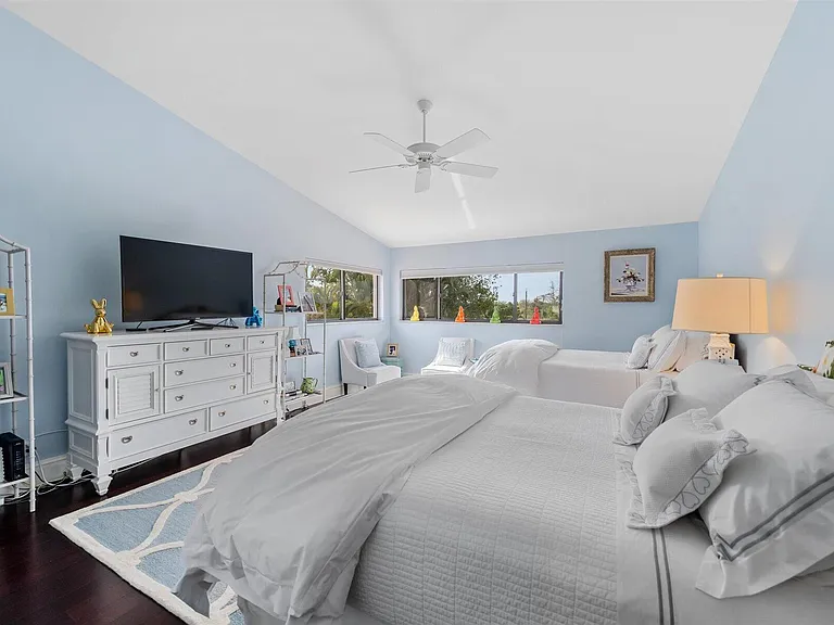 2443 Windsor Way Ct — Photo 30