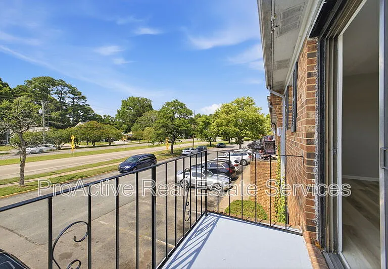 1462 Gabriel Dr #64 — Photo 3