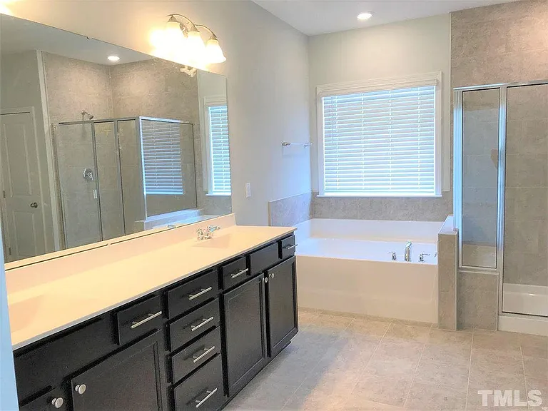 2975 Farmhouse Dr — Photo 14