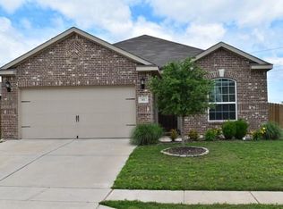 102 Rebel Rd, Venus, TX 76084