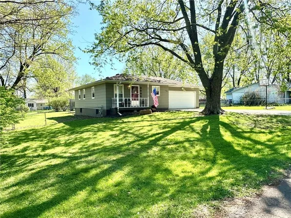 315 Ridge Dr, Lawson, MO 64062