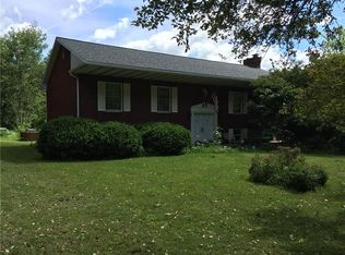 102 Highland Rd, Rochester, PA 15074