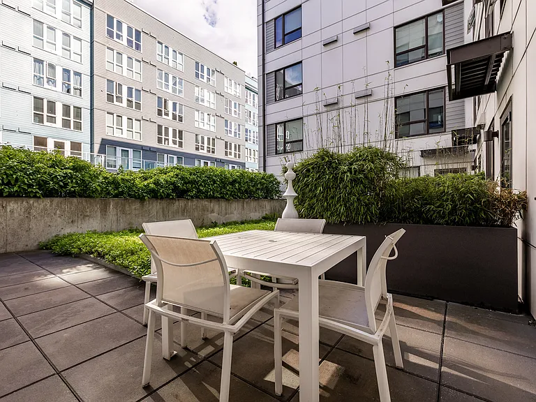 Rivet Apartments — Photo 22