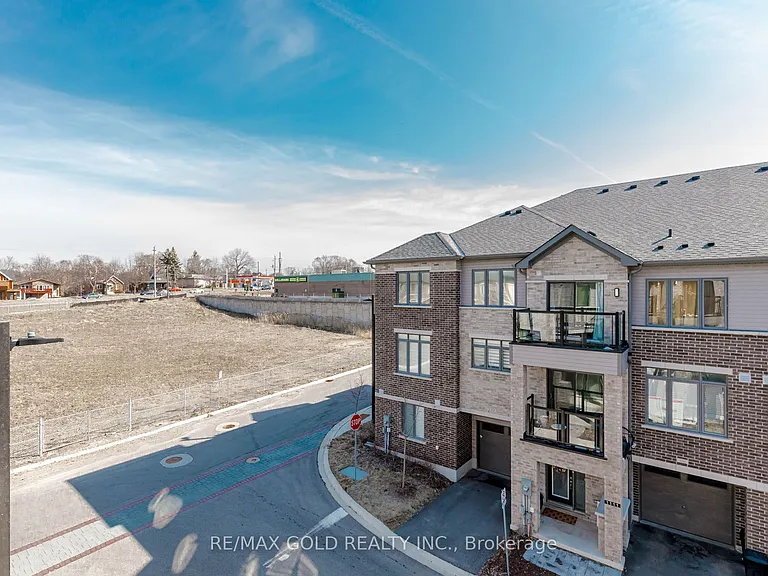 585 Colborne St #1007 — Photo 47