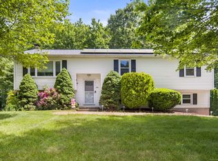201 Norton Ln, South Windsor, CT 06074