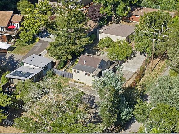 2nd image of 552 Shoreline Hwy