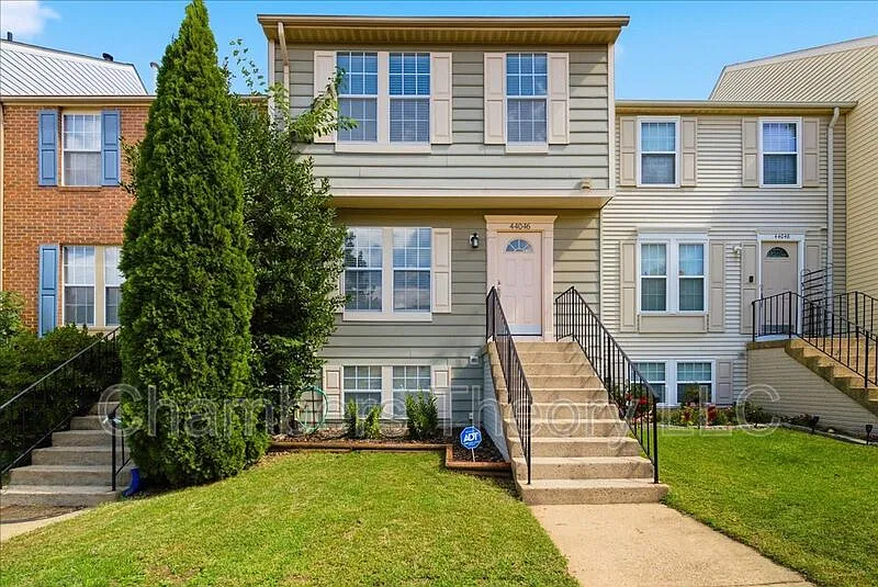 2 bed, 3.5 bath, 1780 sqft, $2,750 — Photo 1
