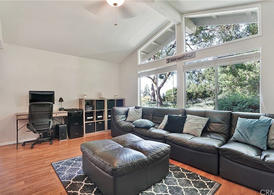 1st image of 5652 E Vista Del Cerro