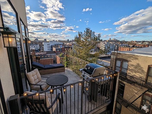 4th image of 251 Newark Ave #5E