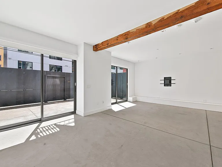 129 Julian Ave #7 — Photo 23