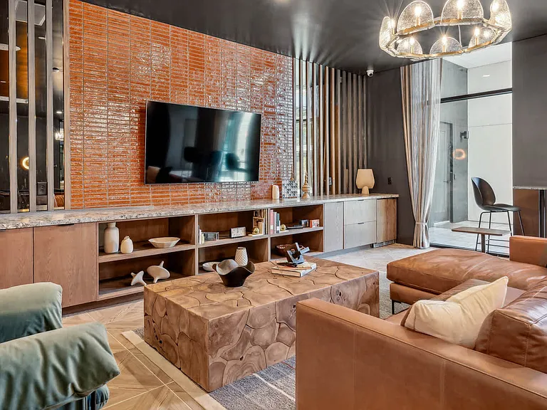 Resident Lounge