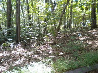 187 Van Stowe Rd, Harriman, TN 37748