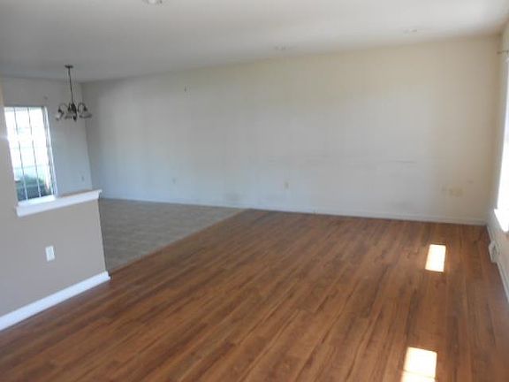 2nd image of 350 Pebble Beach Dr