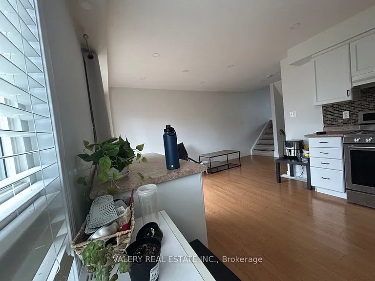 21 Sorrento St #1 — Photo 2