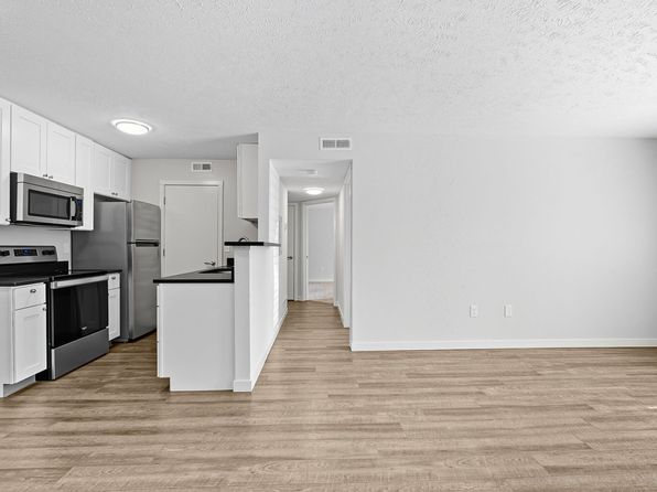 341 Riverwind Dr #272